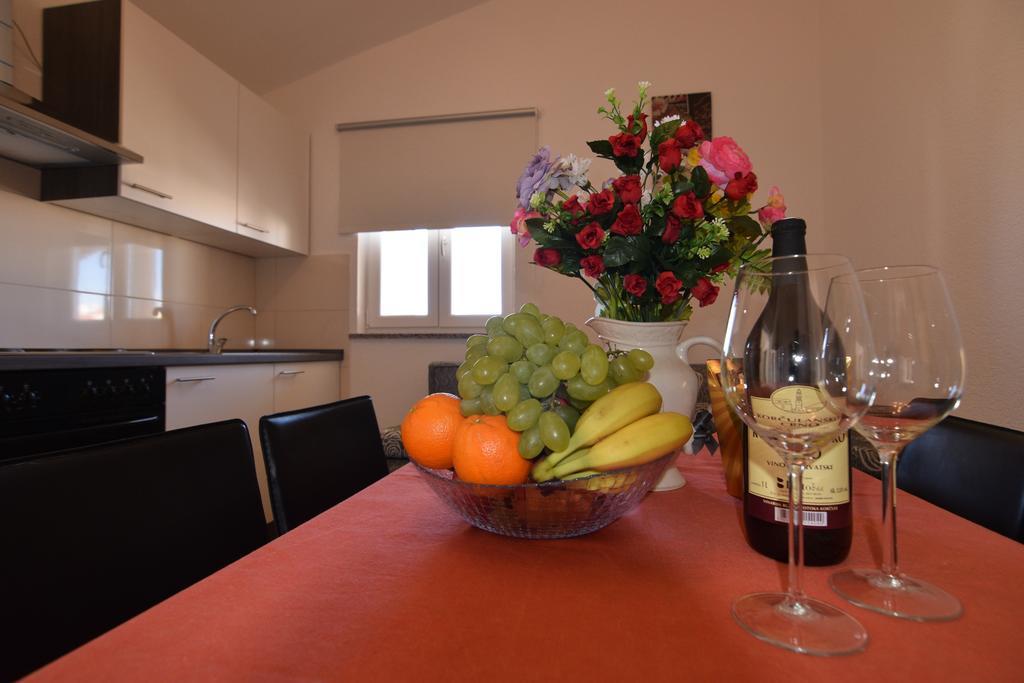 Apartments Batarilo بيوغْغاد نا موغو المظهر الخارجي الصورة